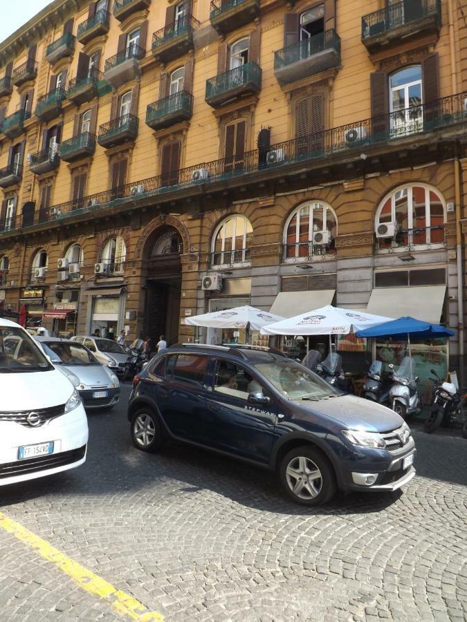 Domus Alma Bed & Breakfast Napoli Dış mekan fotoğraf