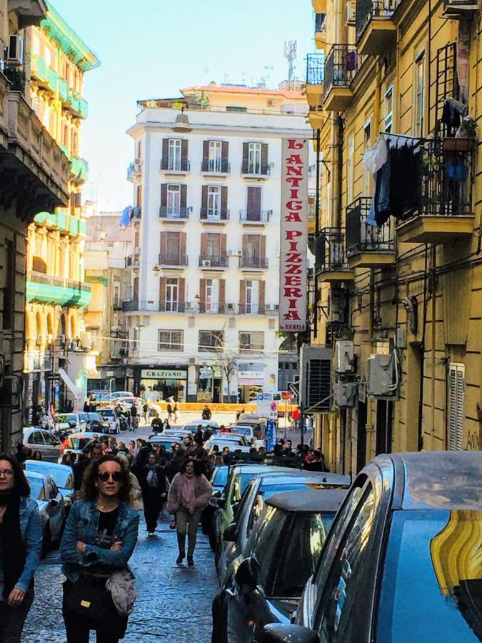 Domus Alma Bed & Breakfast Napoli Dış mekan fotoğraf